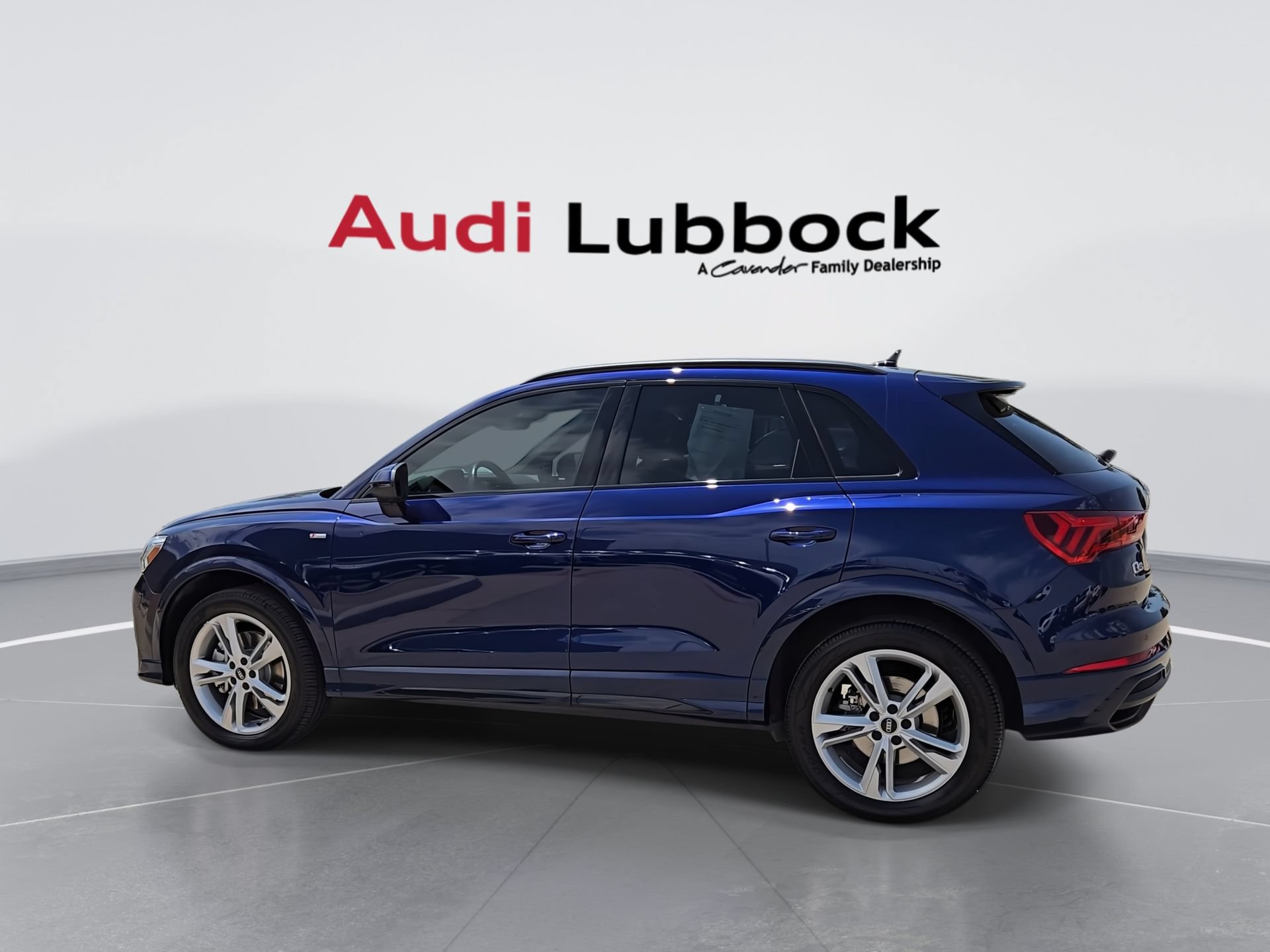 Used 2021 Audi Q3 2.0T Premium Plus AWD/4WD image 6