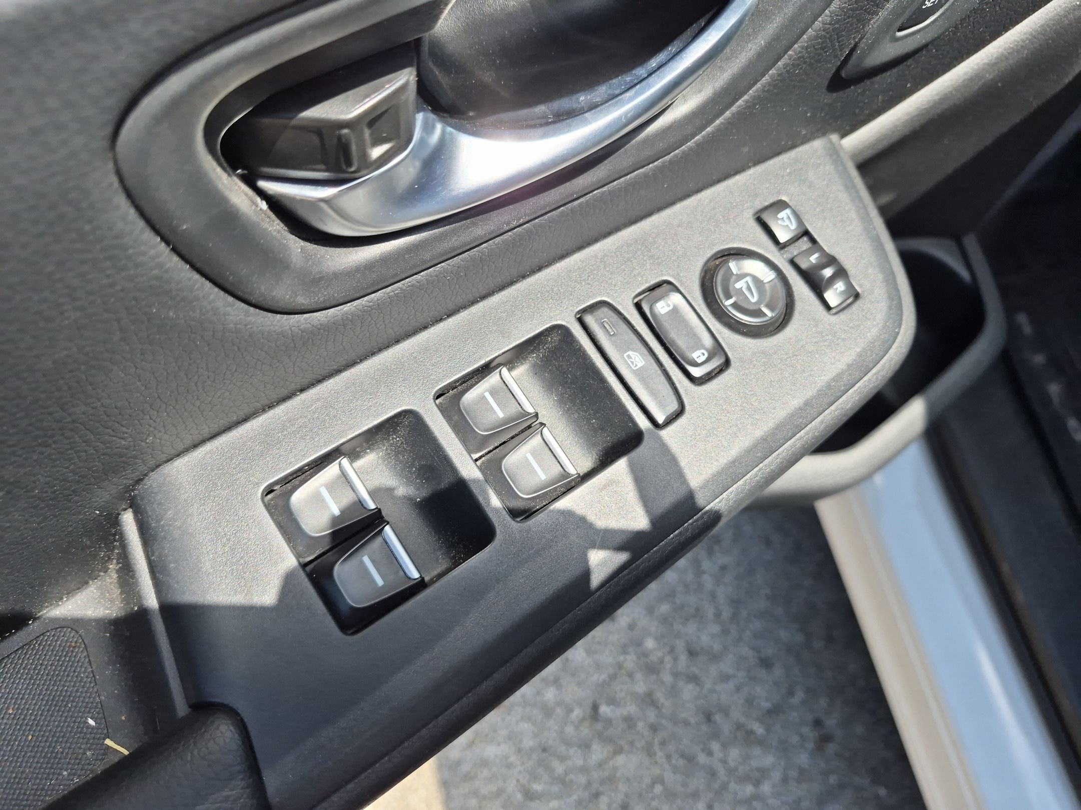 Used 2024 Honda Pilot Elite image 11