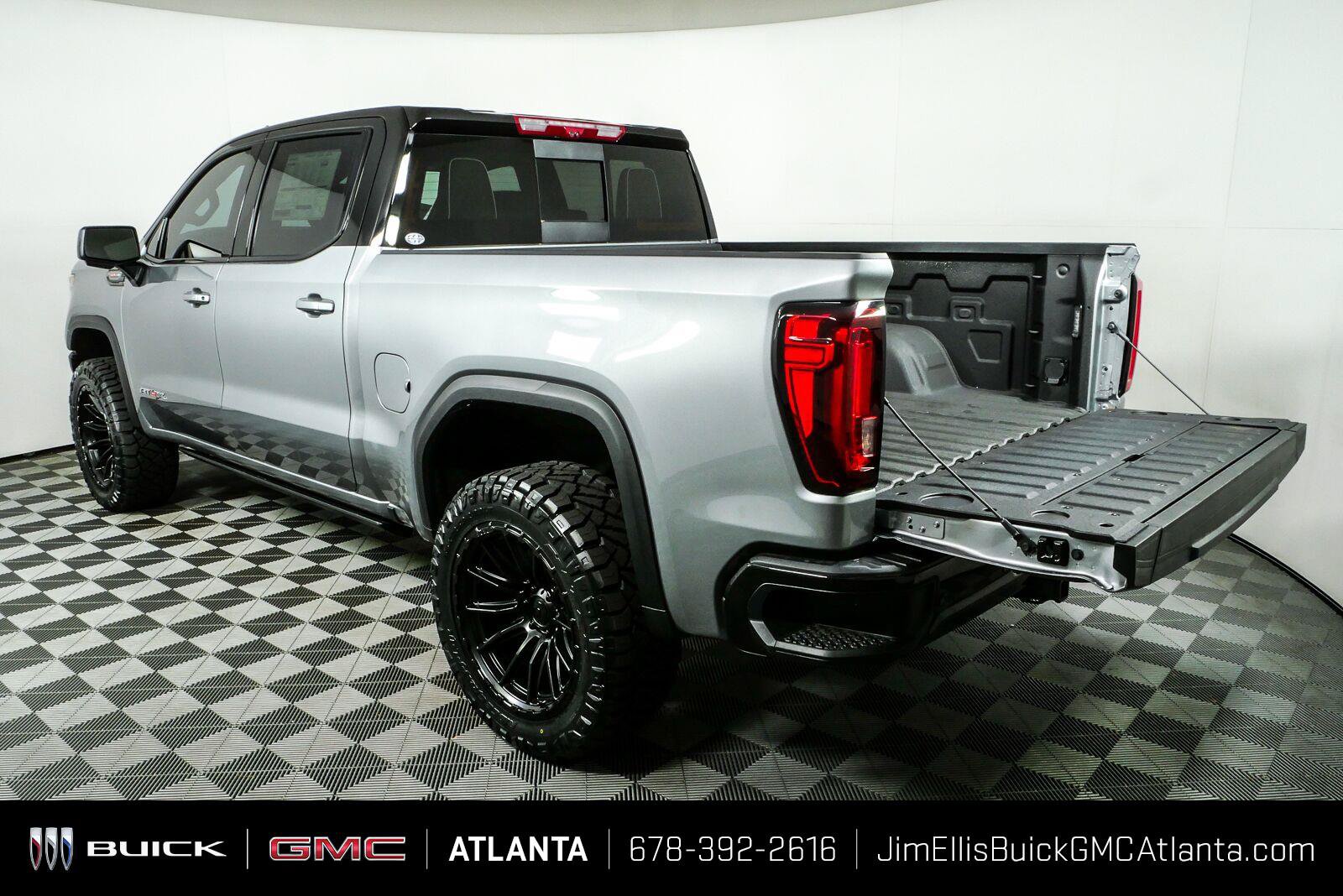 New 2026 GMC Sierra 1500 AT4X AWD/4WD image 32