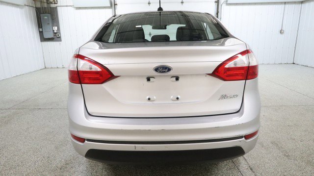 Used 2017 Ford Fiesta S image 8