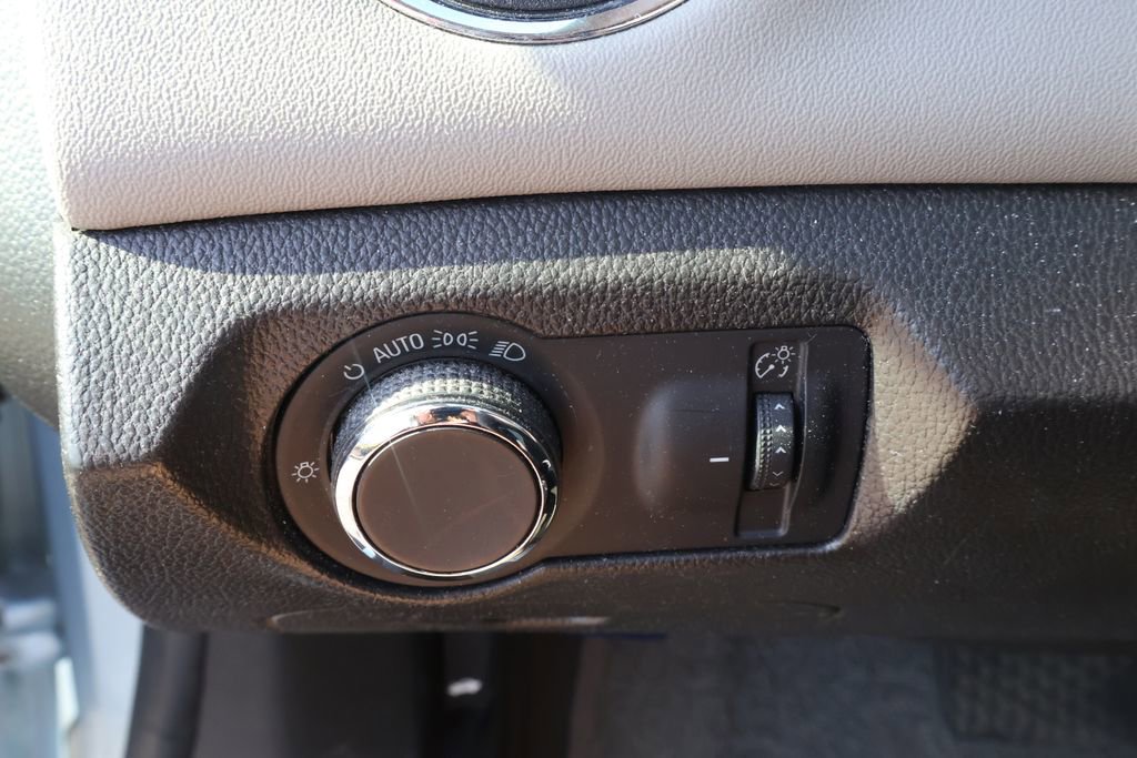 Used 2011 Chevrolet Cruze LS w/ Connectivity Package FWD image 14