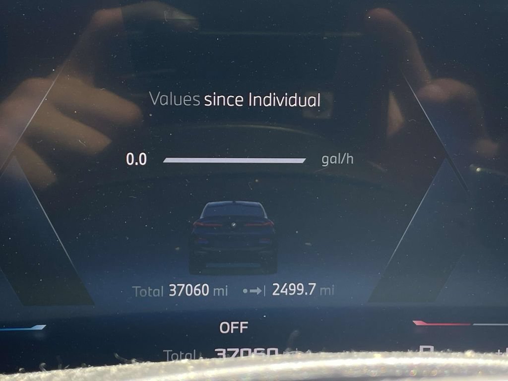 Used 2025 BMW X6 M60i AWD/4WD image 46