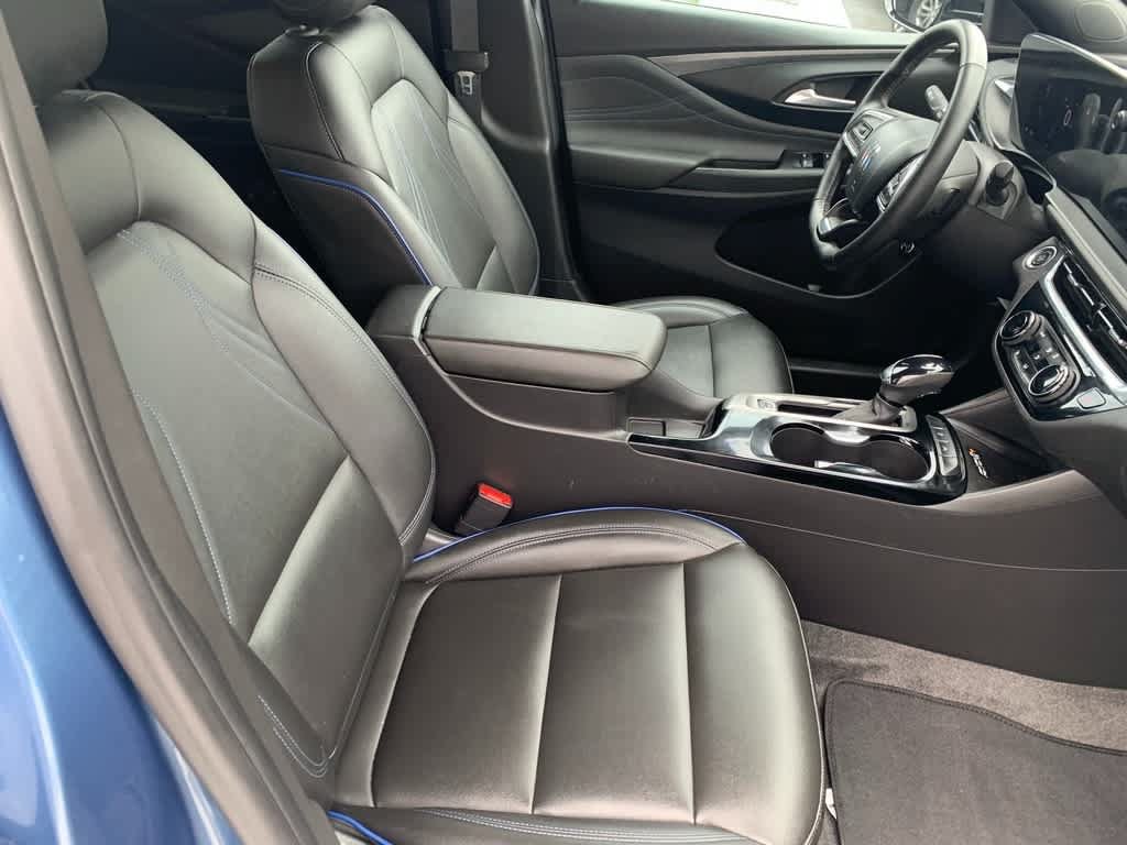 Used 2025 Buick Envista Sport Touring w/ Convenience I Package FWD image 12