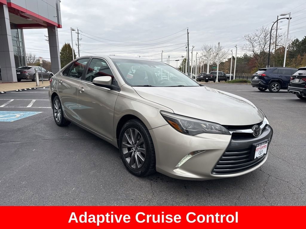 Used 2015 Toyota Camry XLE w/ Advanced Technology Package image 8