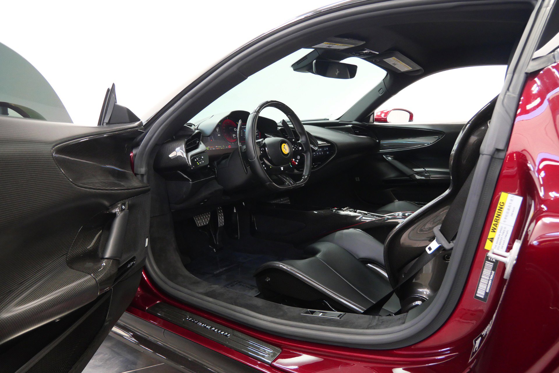 Used 2021 Ferrari SF90 Stradale AWD/4WD image 21