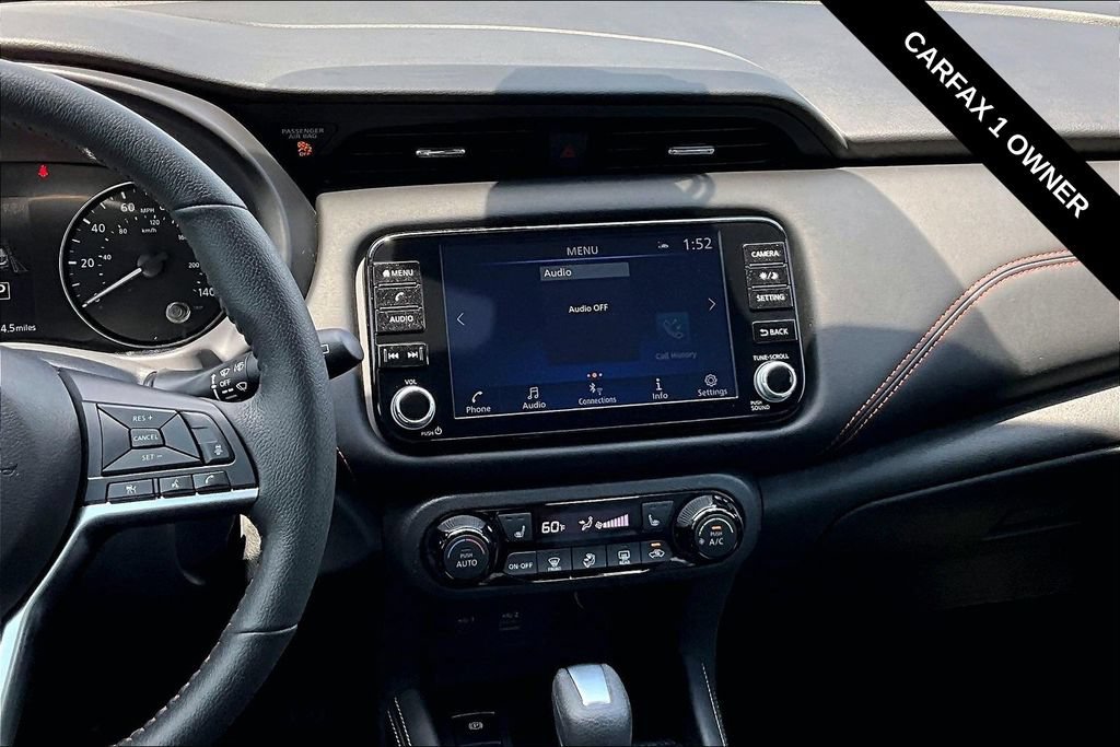 Used 2023 Nissan Kicks SR w/ SR Premium Package FWD image 7