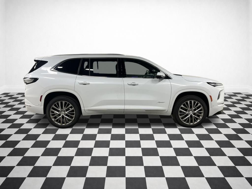 New 2026 Buick Enclave Avenir w/ Super Cruise Package image 2