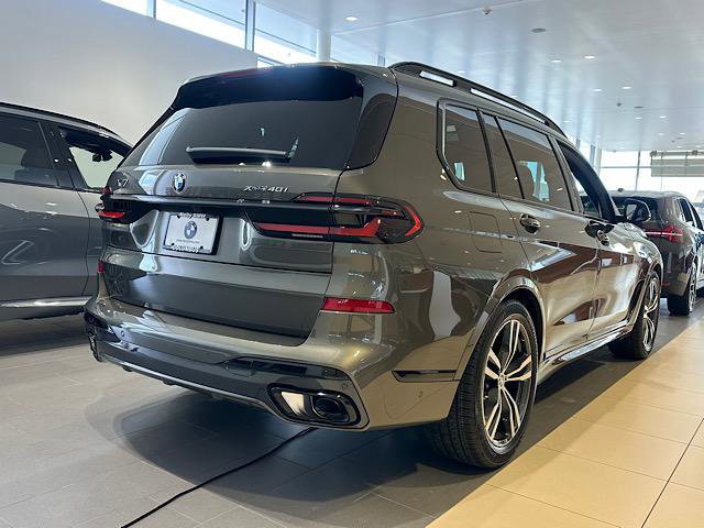 New 2026 BMW X7 xDrive40i w/ M Sport Package image 3