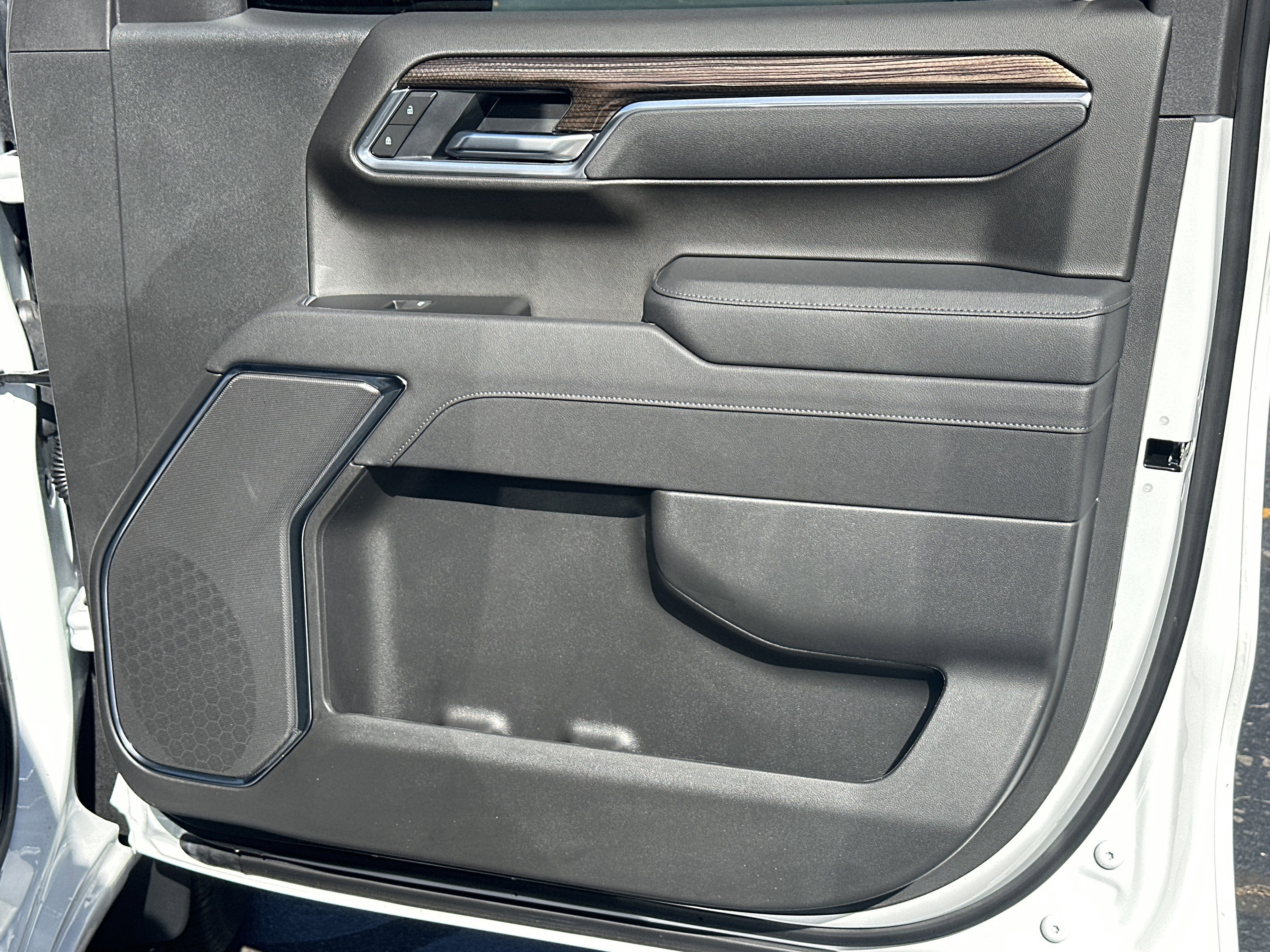 New 2026 Chevrolet Silverado 1500 LT image 14