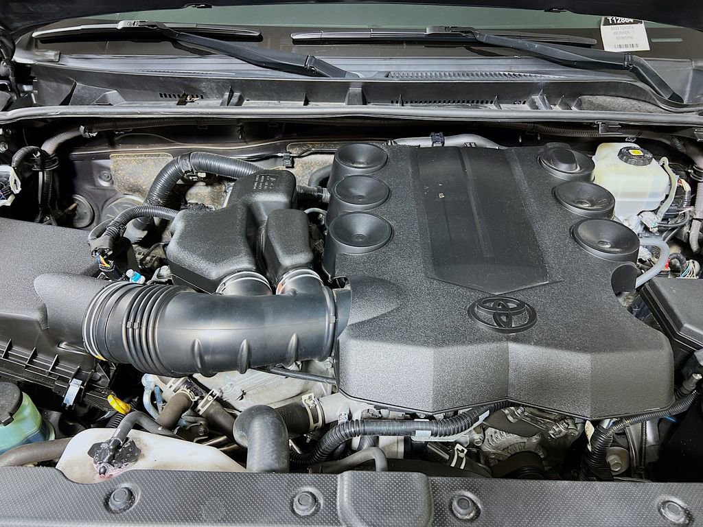 Certified 2022 Toyota 4Runner Limited AWD/4WD image 27