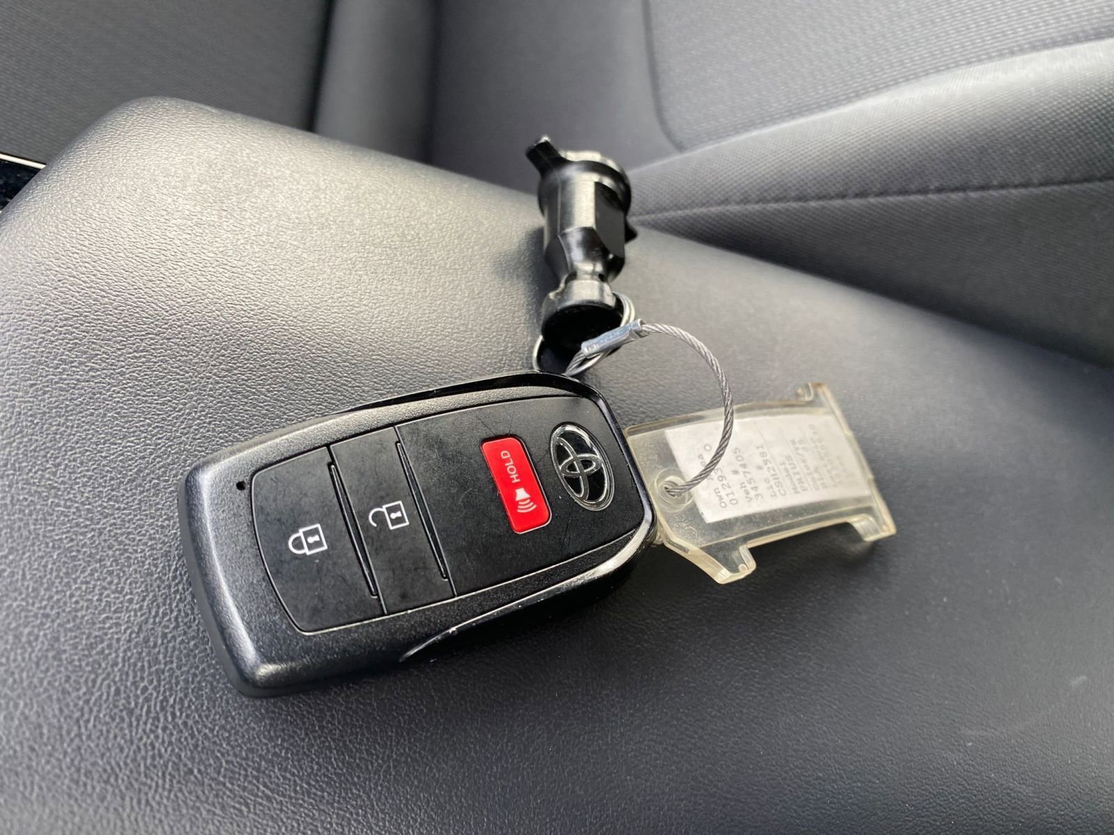 Used 2025 Toyota Prius LE image 22