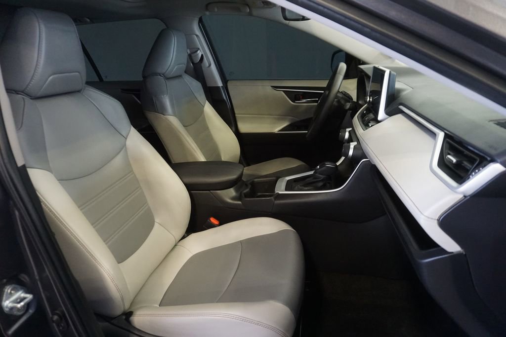 Certified 2024 Toyota RAV4 XLE Premium image 25