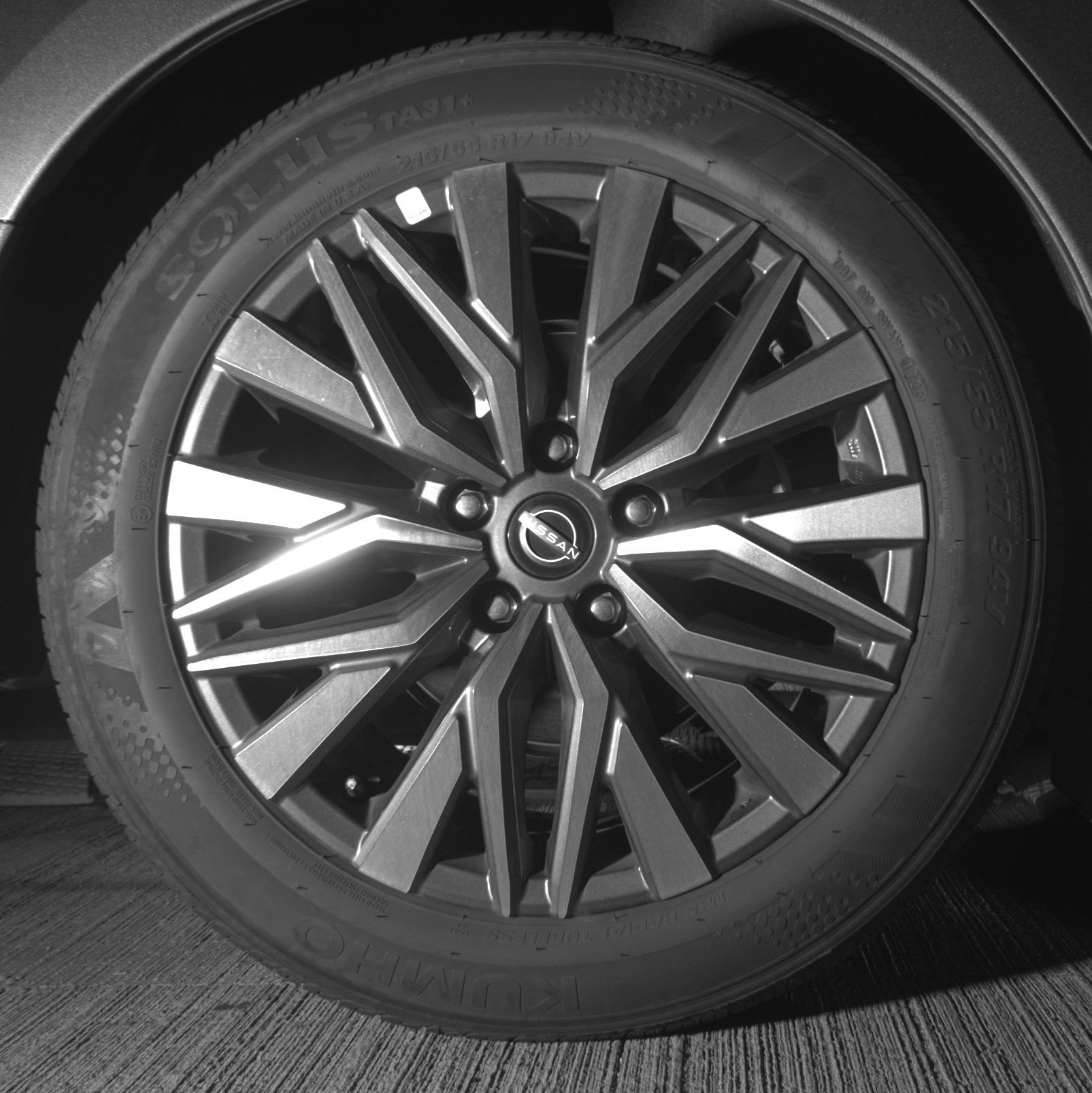 Used 2025 Nissan Altima 2.5 SV FWD image 15