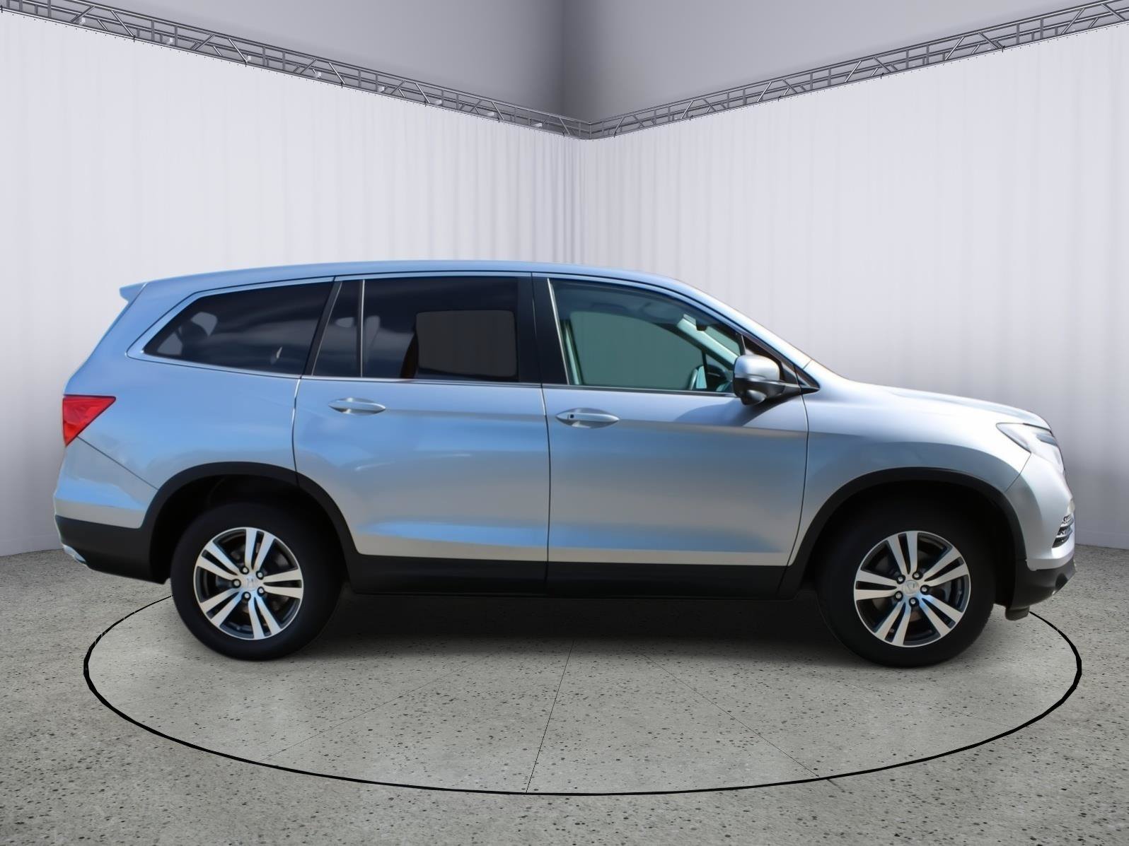 Used 2016 Honda Pilot EX image 9