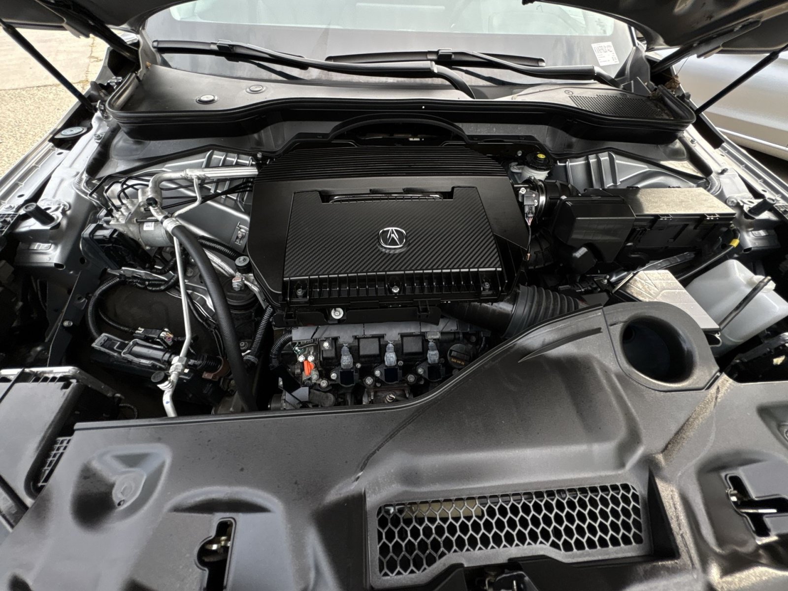 Used 2024 Acura MDX SH-AWD image 36
