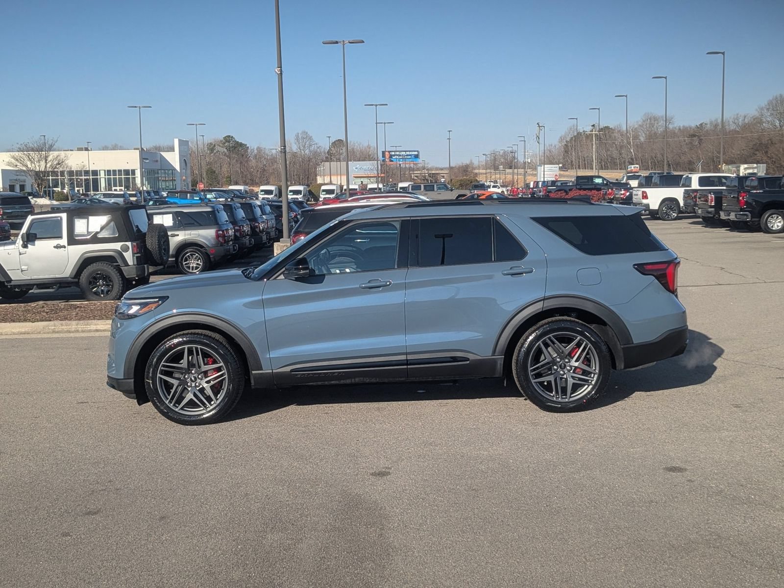 New 2026 Ford Explorer ST AWD/4WD image 7