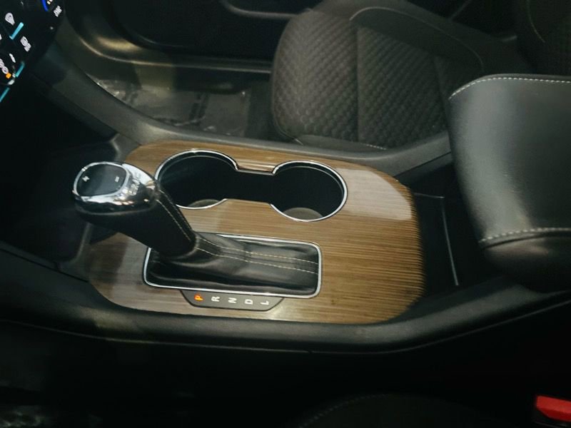 Used 2017 GMC Acadia SLE image 31