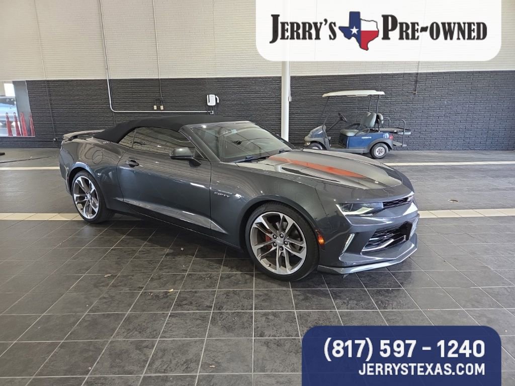 Used 2017 Chevrolet Camaro LT image 2