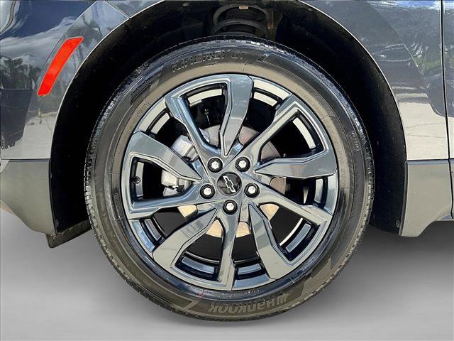 Used 2022 Chevrolet Equinox RS w/ RS Leather Package image 8