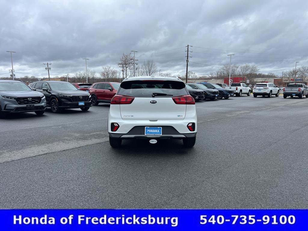 Used 2020 Kia Niro LX image 7