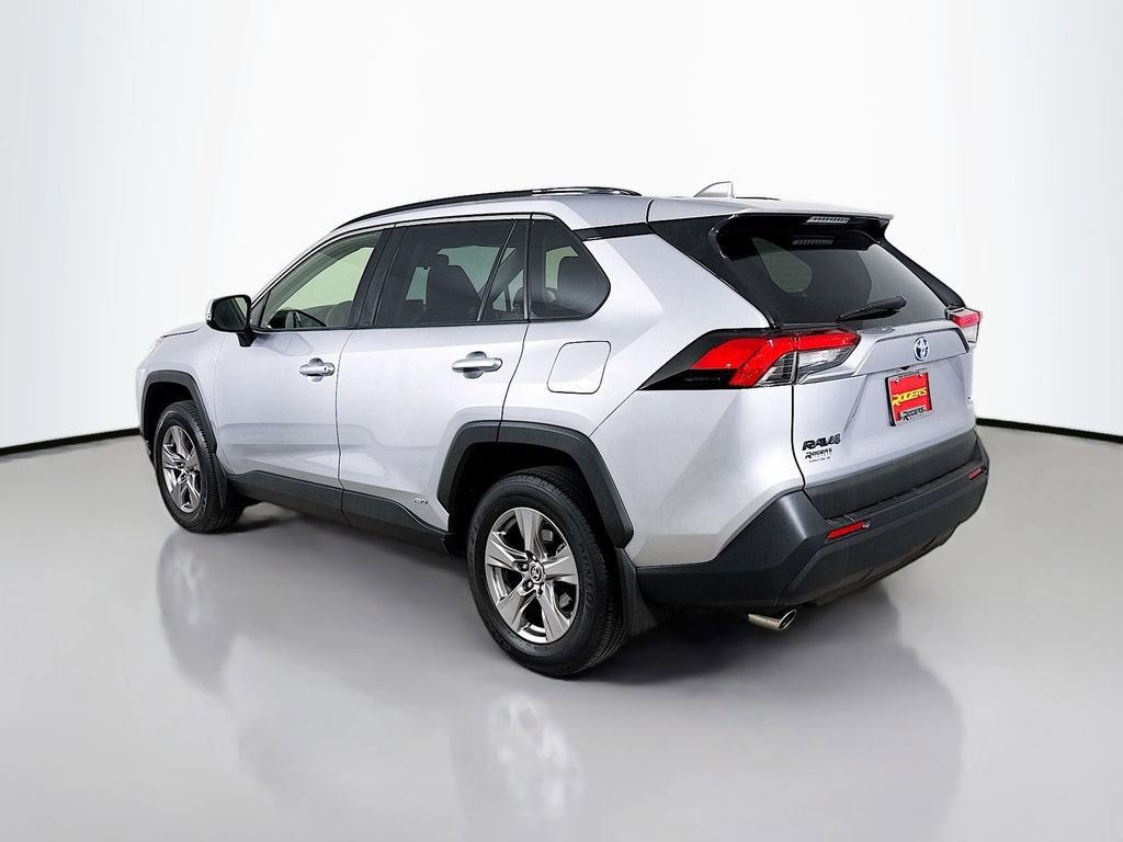 Used 2023 Toyota RAV4 XLE w/ Convenience Package image 6
