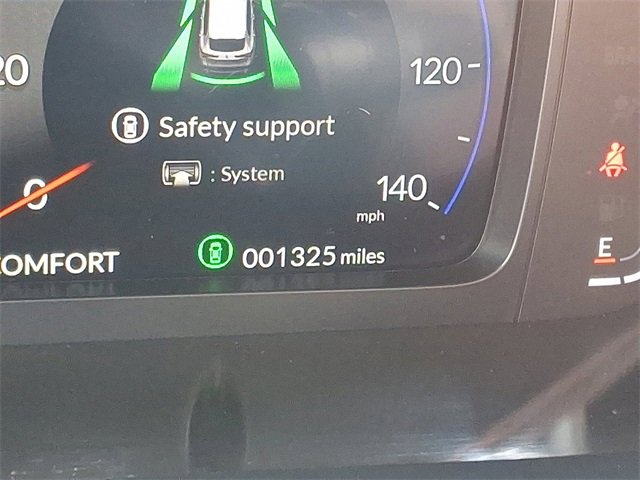 Certified 2025 Acura ADX A-Spec image 21