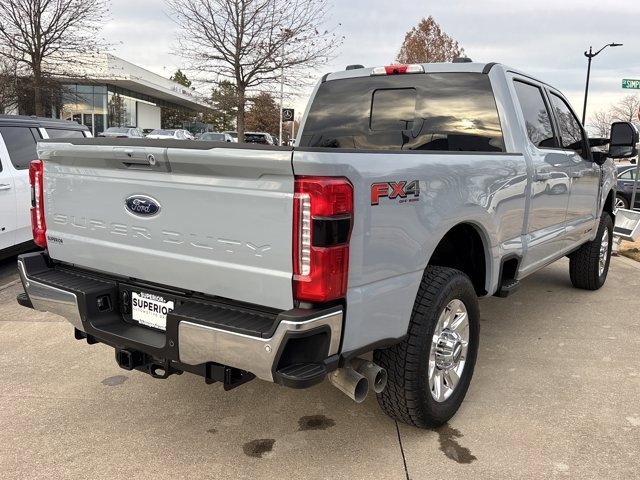 Used 2026 Ford F250 Lariat w/ FX4 Off-Road Package image 3