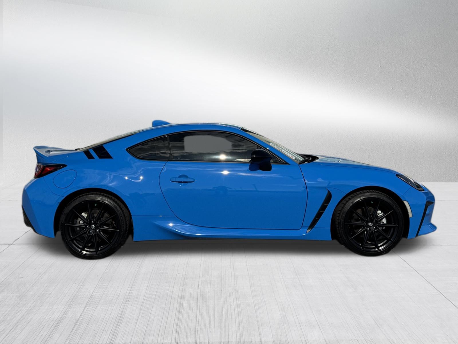 Used 2024 Toyota GR86 Premium RWD image 8