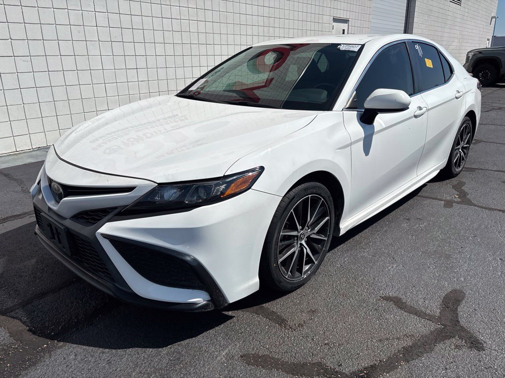 Used 2021 Toyota Camry SE