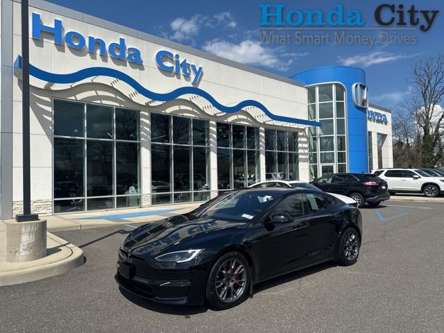 Used 2024 Tesla Model S Plaid AWD/4WD image 1
