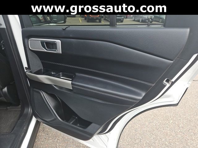 Used 2022 Ford Explorer Limited w/ Equipment Group 301A image 39