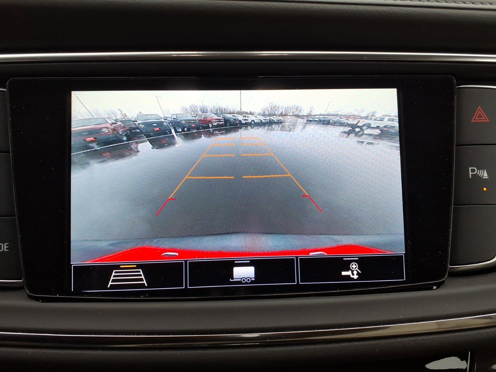 Used 2021 Buick Enclave Essence w/ Sound and Sites Package image 19