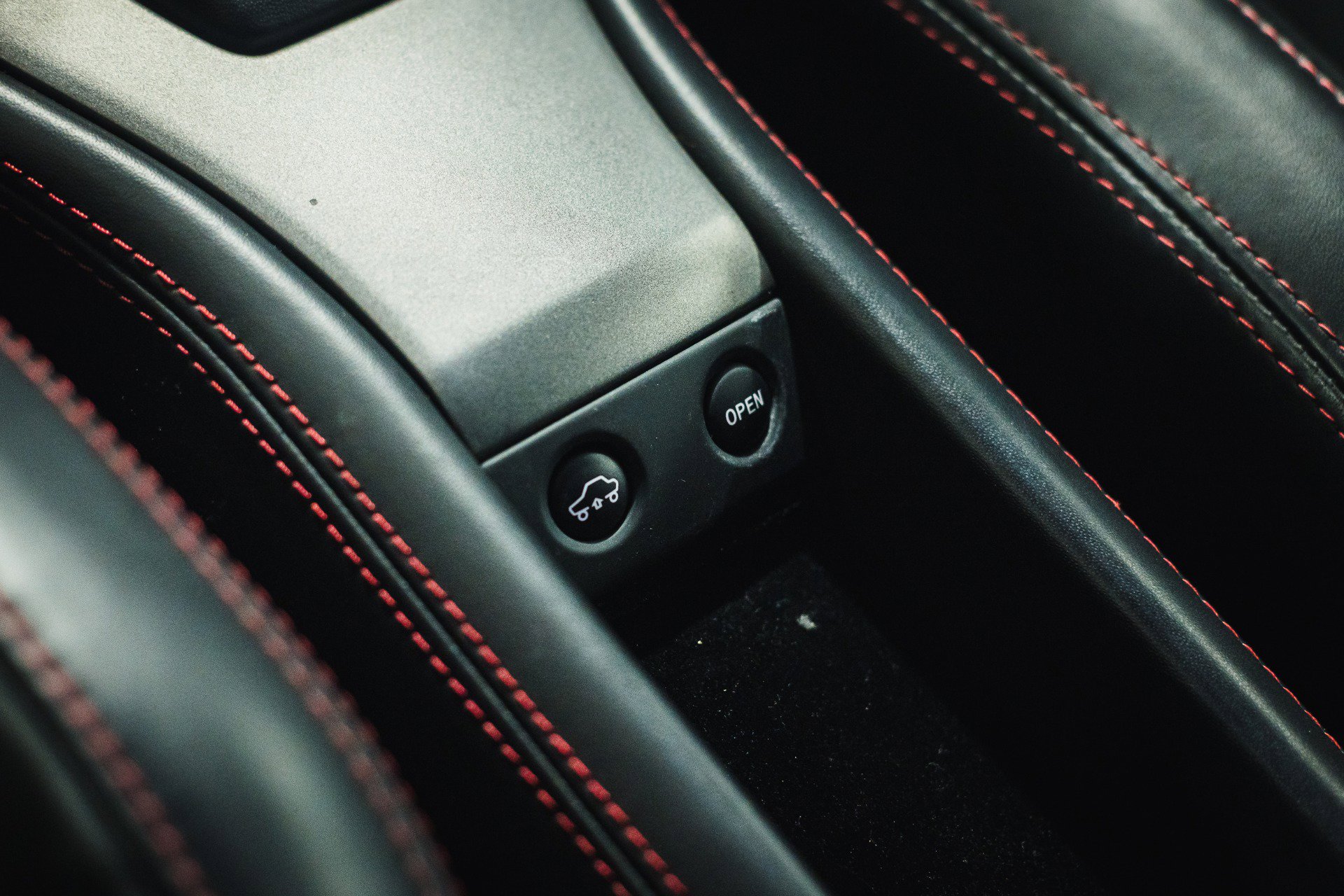 Used 2012 Ferrari 458 Italia Coupe image 15