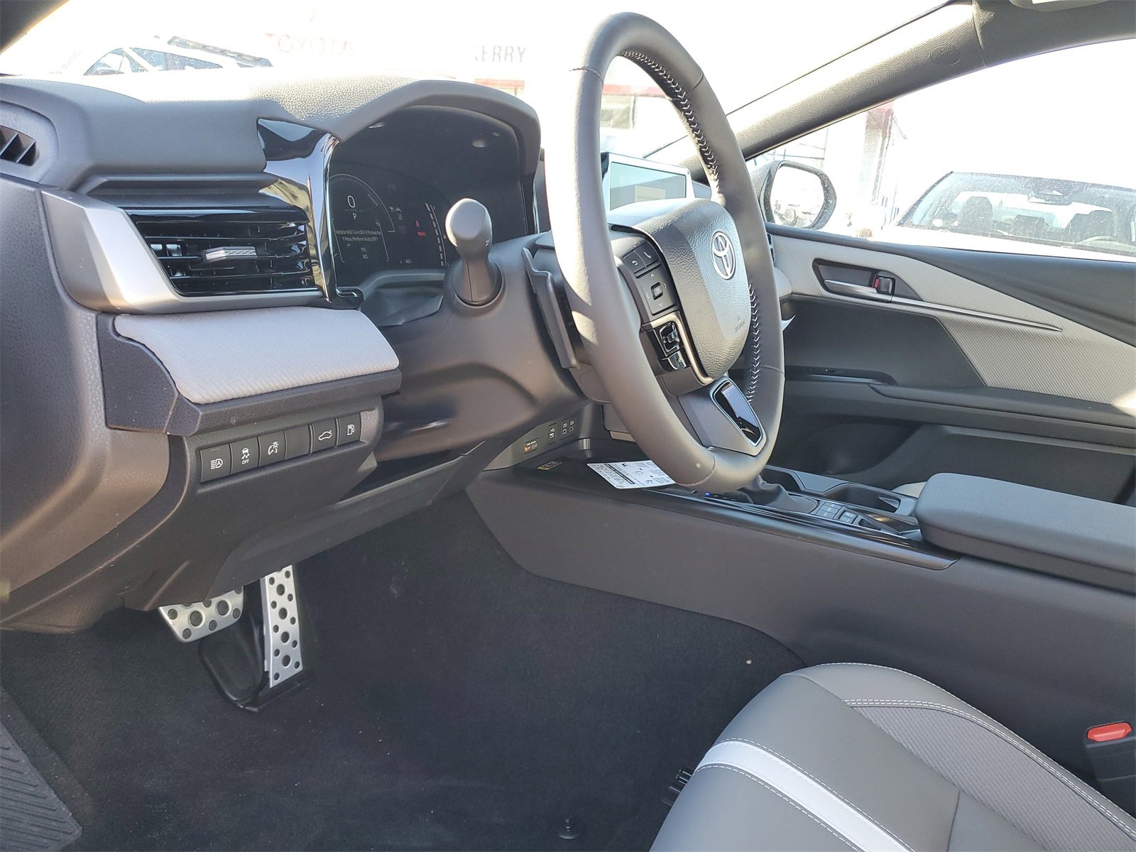 New 2026 Toyota Camry SE image 18