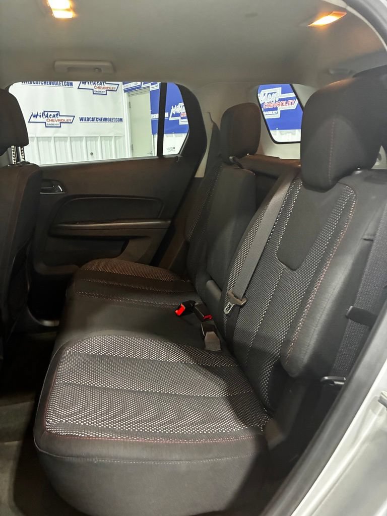 Used 2017 GMC Terrain SLE FWD image 21