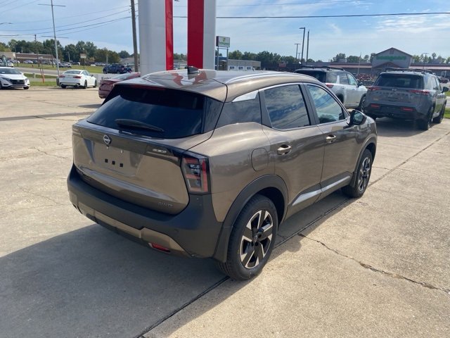 New 2026 Nissan Kicks SV w/ SV Premium Package image 6