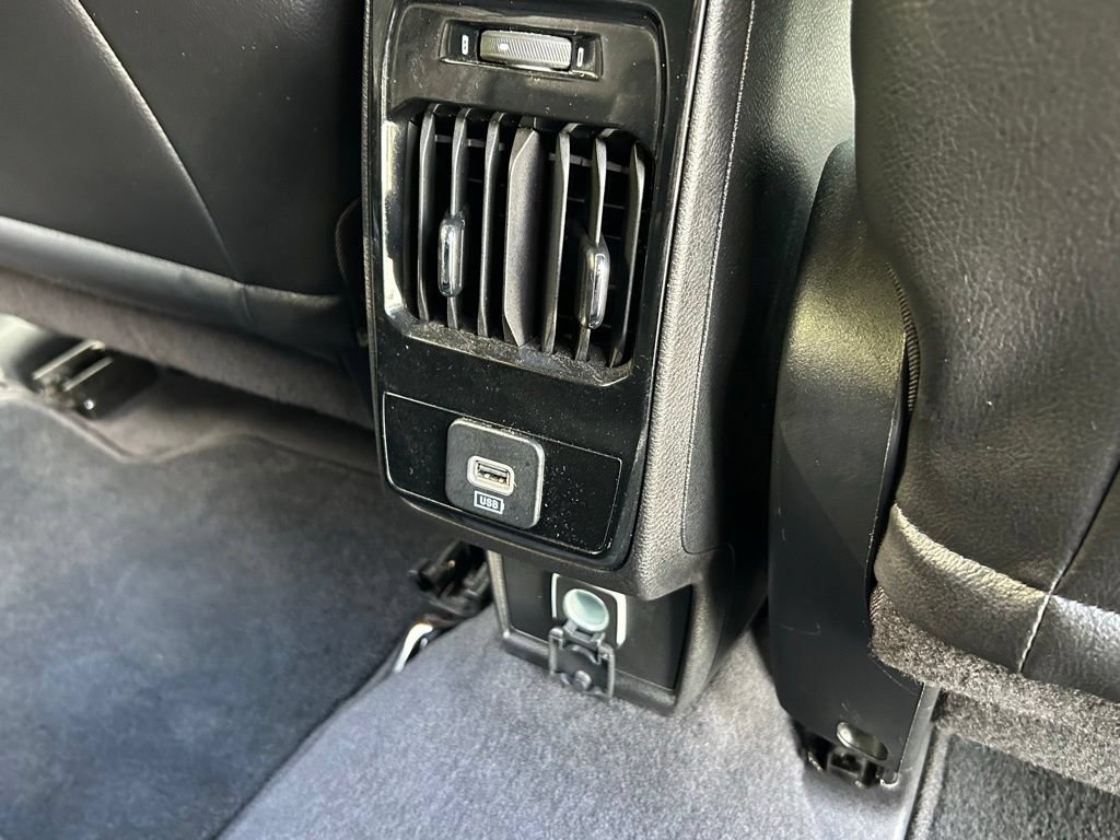 Used 2023 Jeep Compass Latitude AWD/4WD image 39