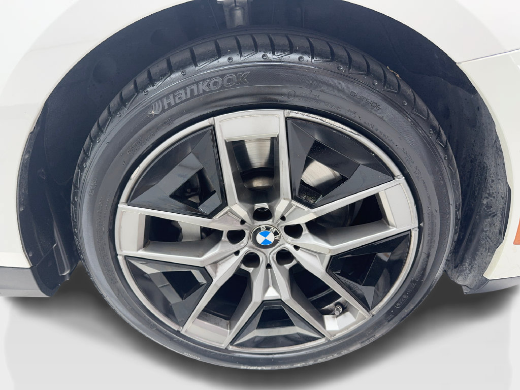Used 2026 BMW 530i RWD image 16