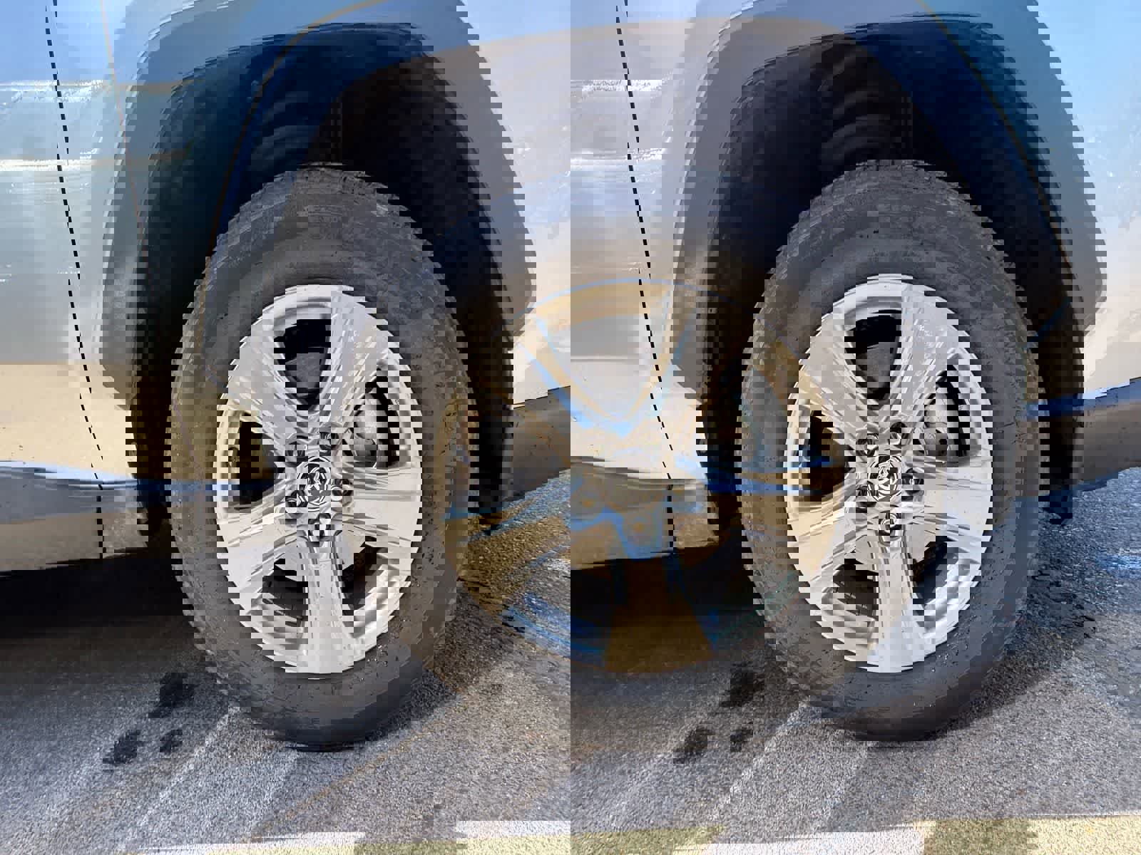 Used 2024 Toyota RAV4 XLE image 6