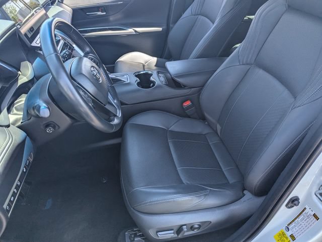 Used 2024 Toyota Venza Limited AWD/4WD image 17