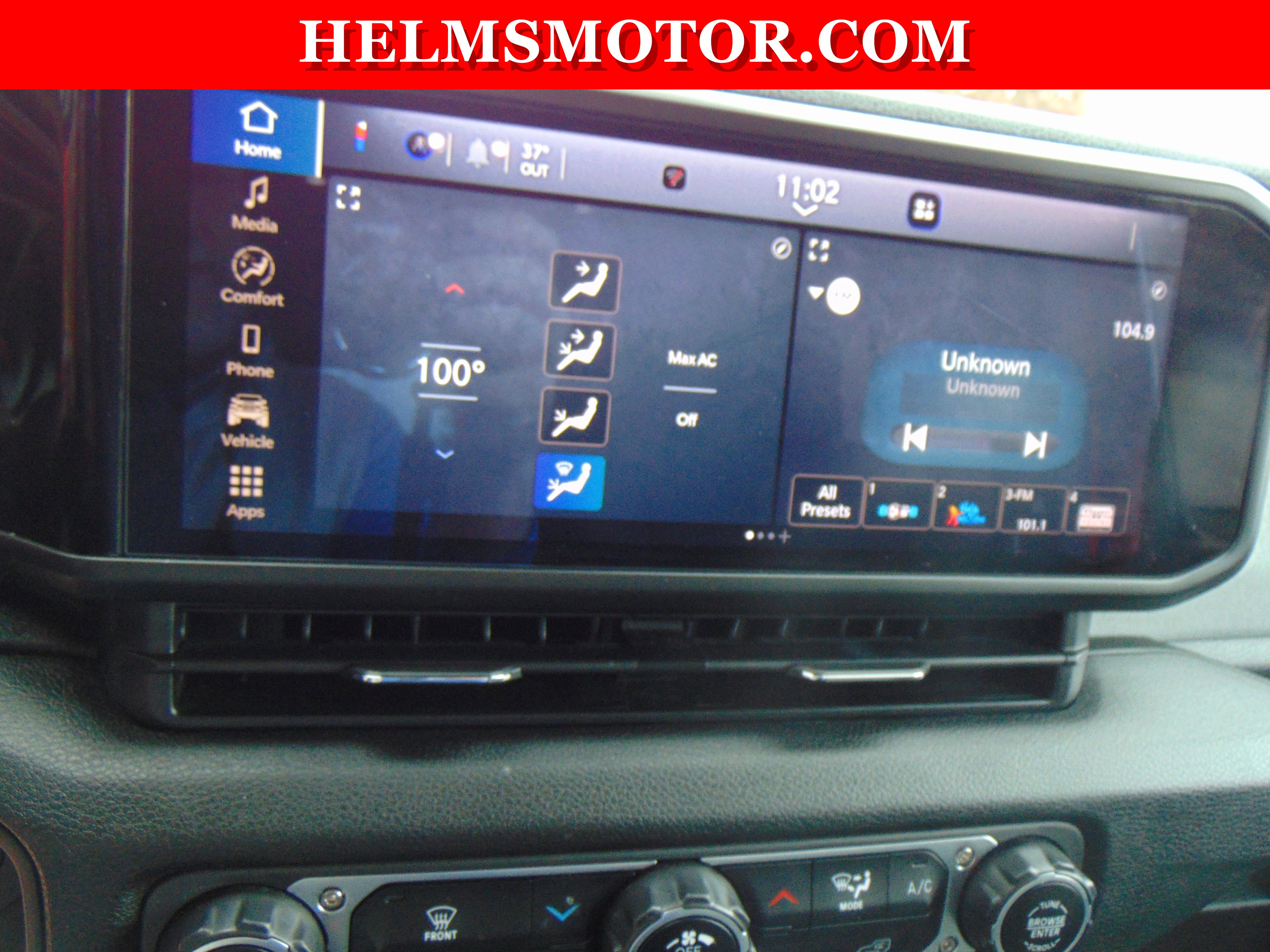 Certified 2024 Jeep Wrangler Sport S image 26