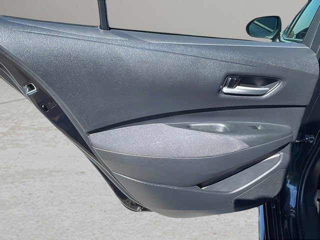 Used 2021 Toyota Corolla LE FWD image 17