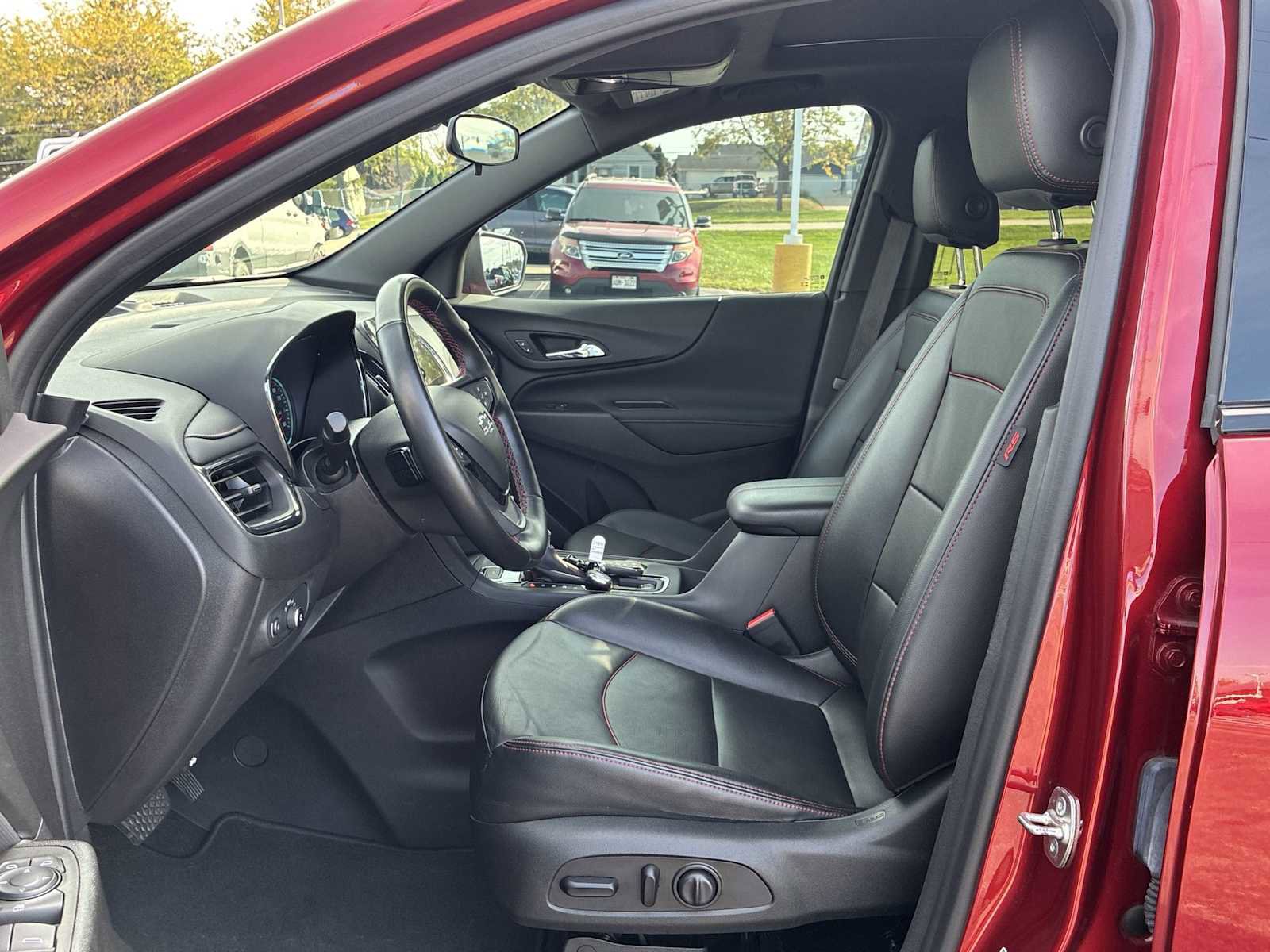 Certified 2024 Chevrolet Equinox RS w/ RS Leather Package image 20