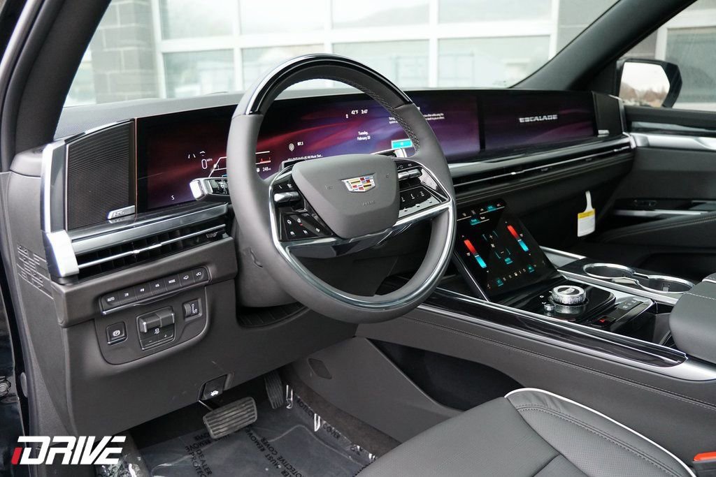 Used 2026 Cadillac Escalade Sport w/ Touring Package image 19