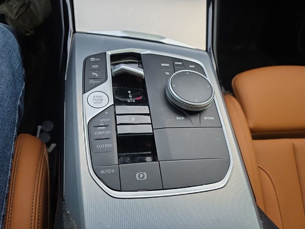 Used 2023 BMW 230i xDrive Coupe w/ Premium Package image 23