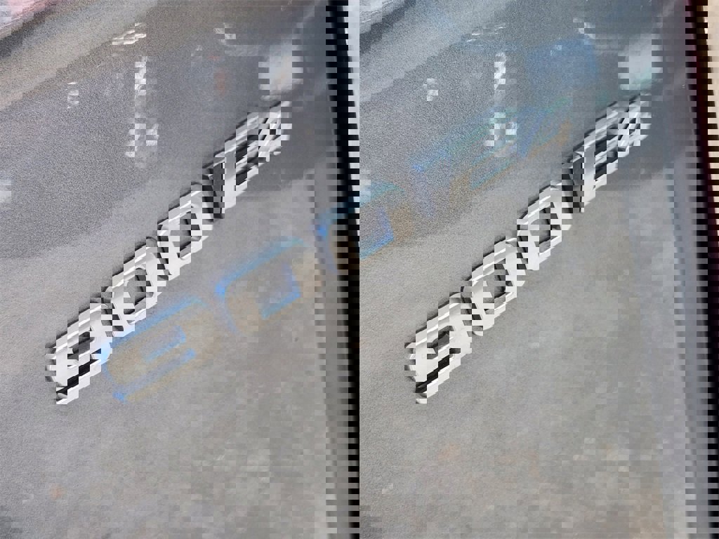 New 2026 Cadillac Vistiq Luxury w/ LPO, Floor Liner Package image 7