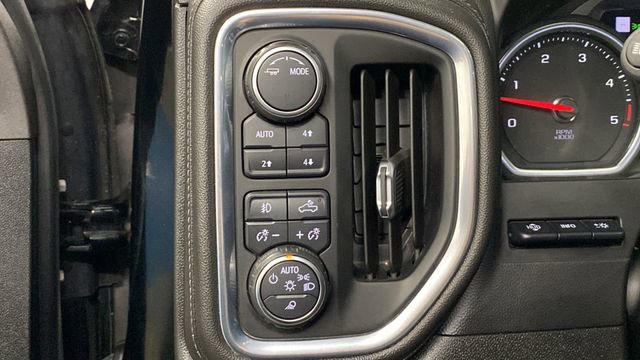 Used 2021 Chevrolet Silverado 2500 High Country AWD/4WD image 33