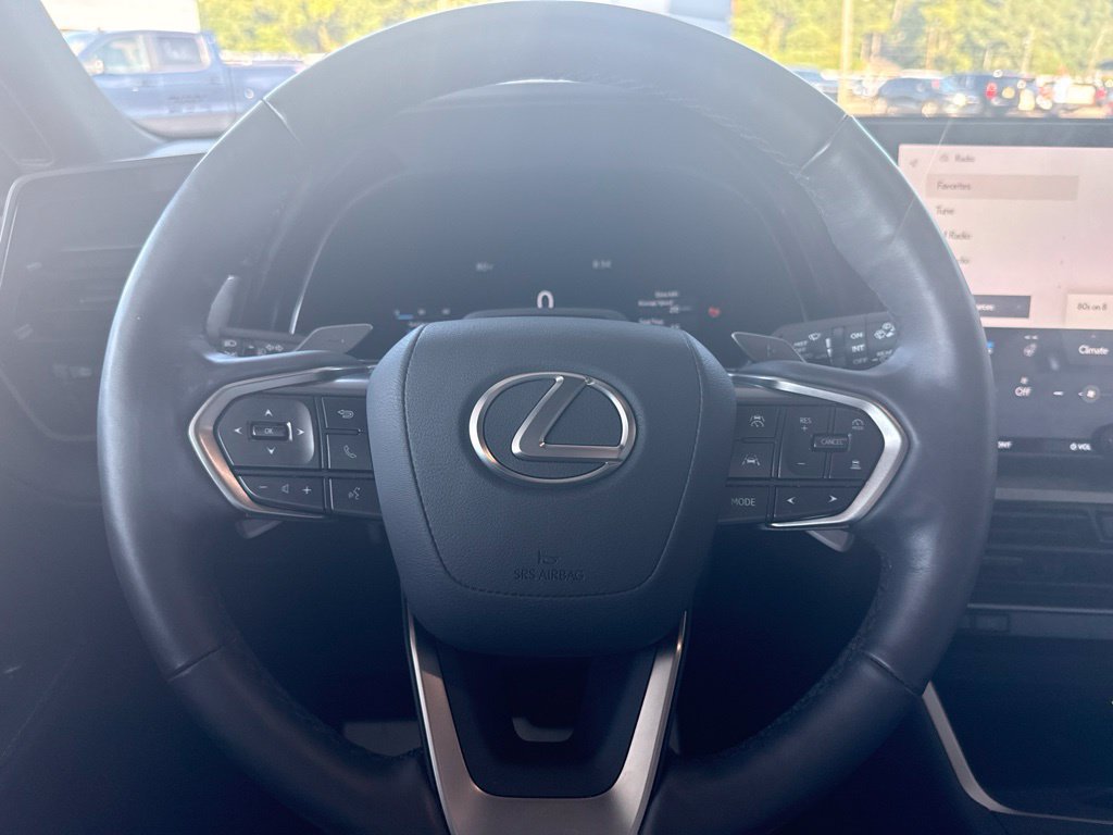 Used 2025 Lexus TX 350 AWD w/ Technology Package image 28