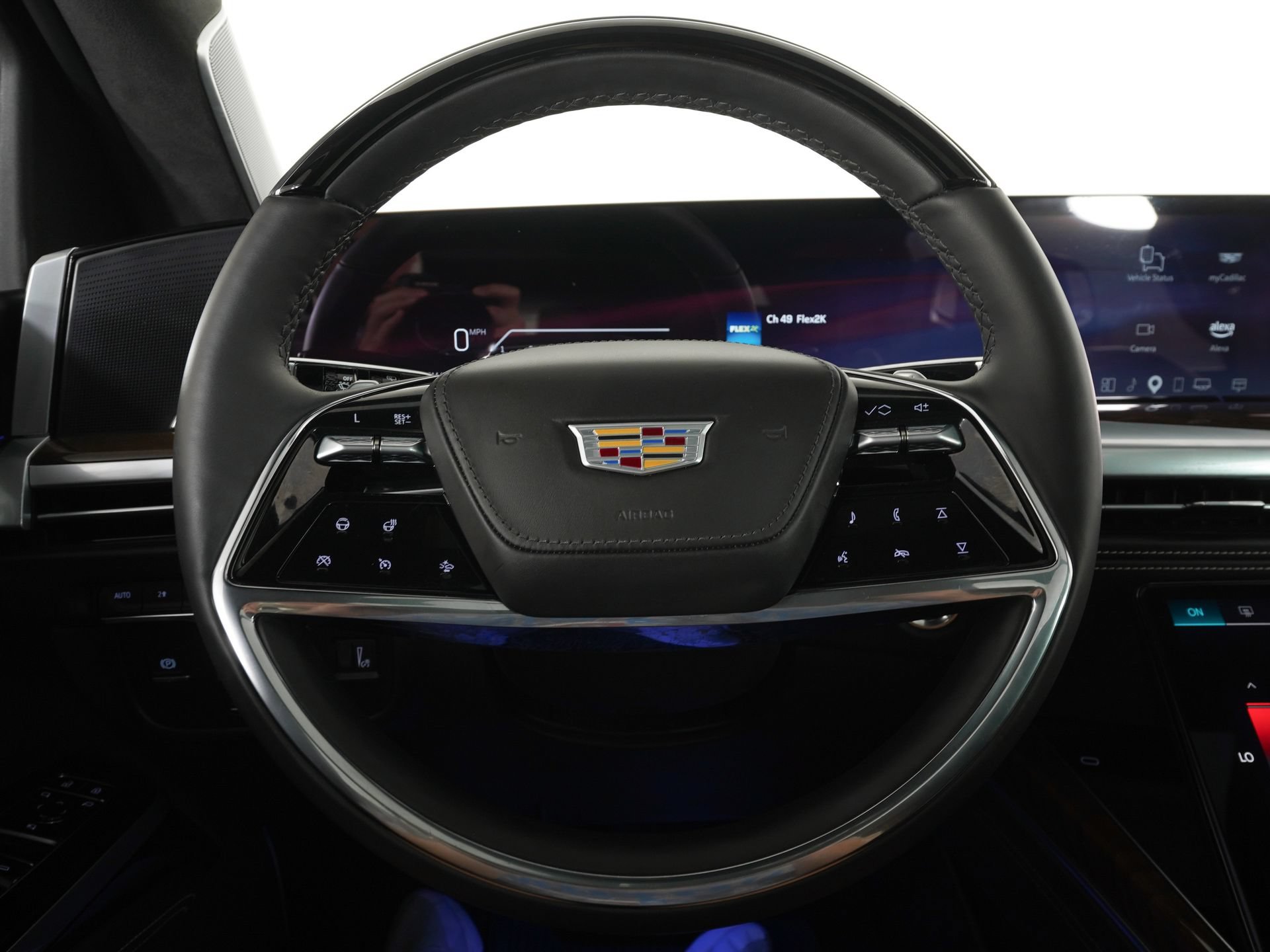 Used 2025 Cadillac Escalade Sport Platinum w/ LPO, ONYX Package AWD/4WD image 19