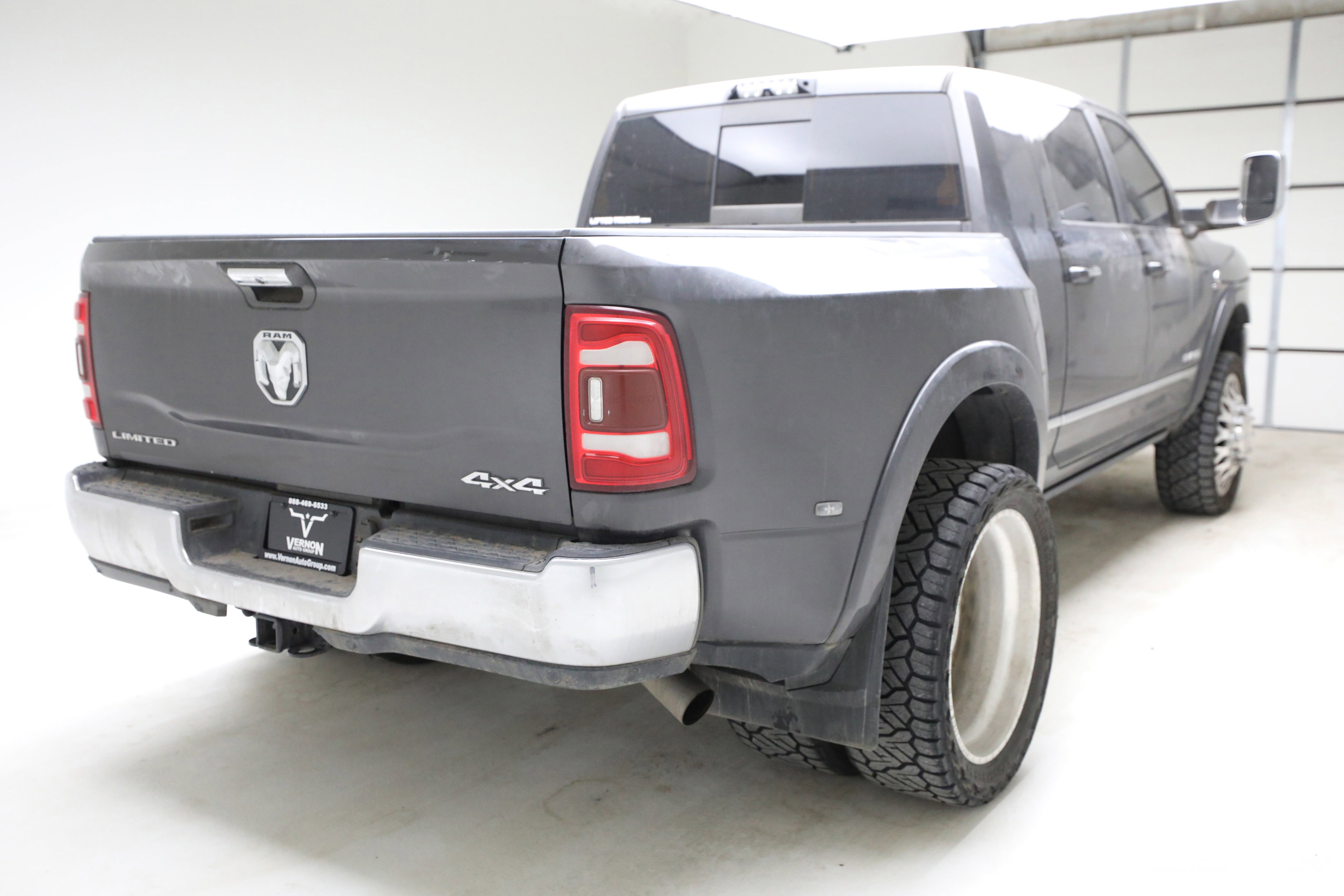 Used 2019 RAM 3500 Limited image 4